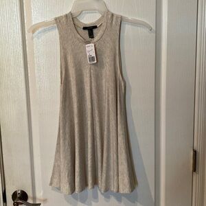 Forever 21 size small crewneck short sleeve top